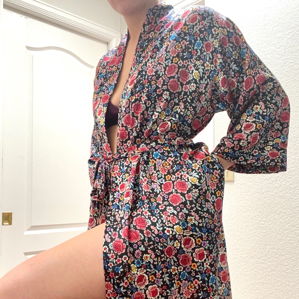 Josie | Satin Floral Robe